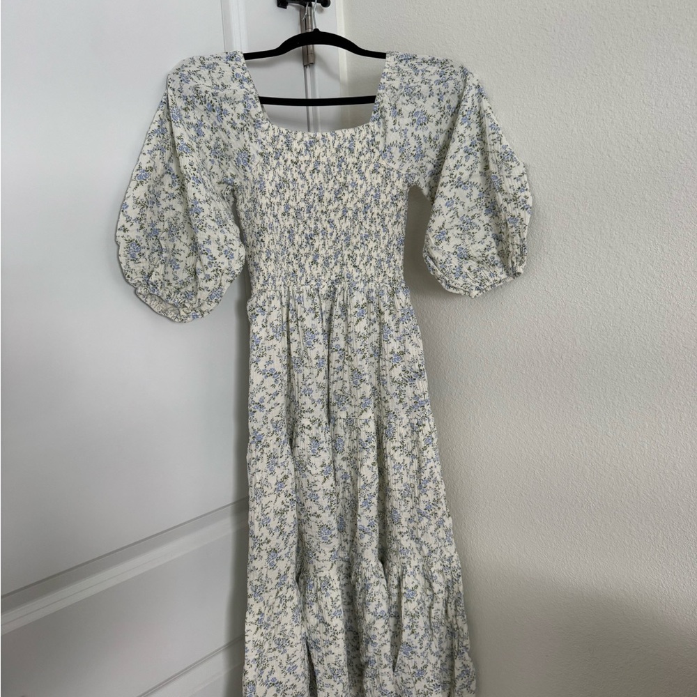 Smocked Puff-Sleeve Floral Maxi Dress - Blue on White